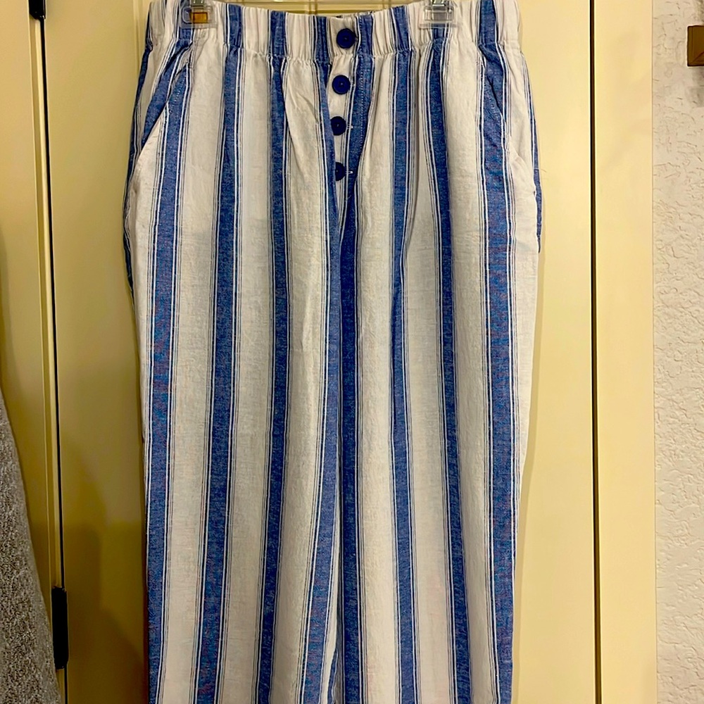 NWT Loft crop linen wide leg pants. Blue and white stripe. Size L.